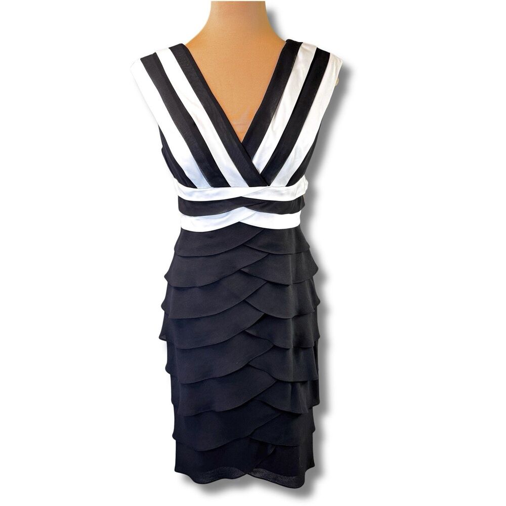 NWT Adrianna Papell Dress Black White Tiered Scallop Sheath Sz 6  V-Neck Formal
